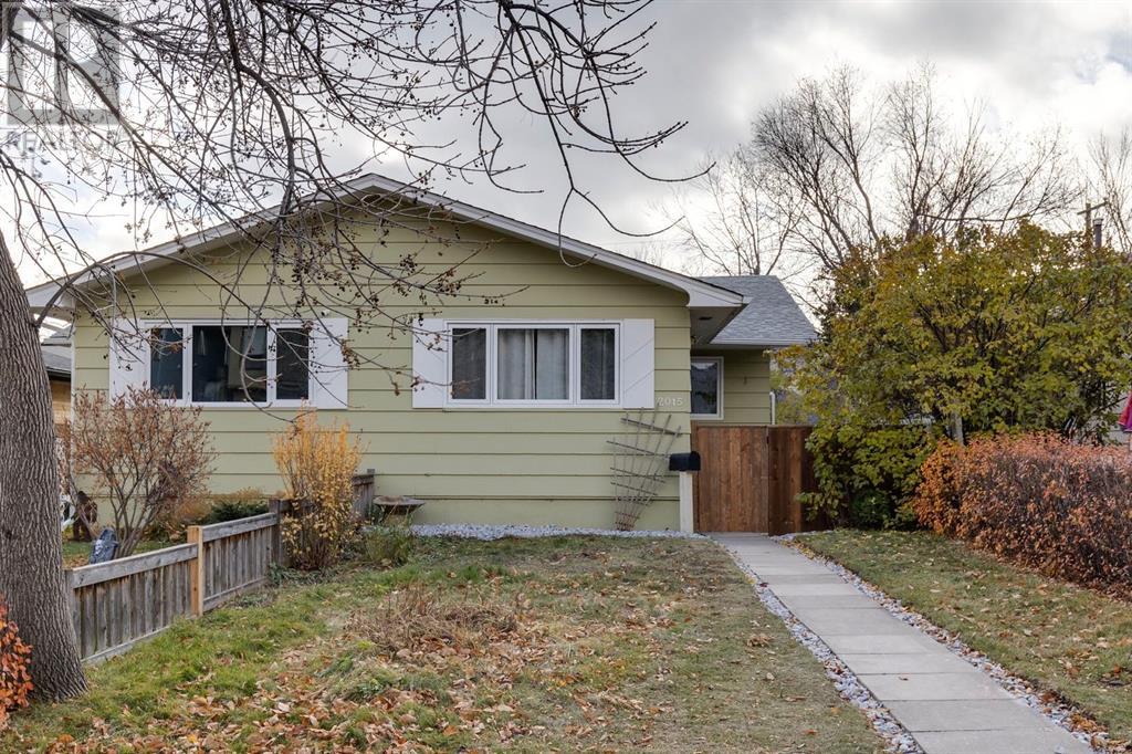 Single Family House Bungalow for Sale in   Avenue SW Altadore Calgary 