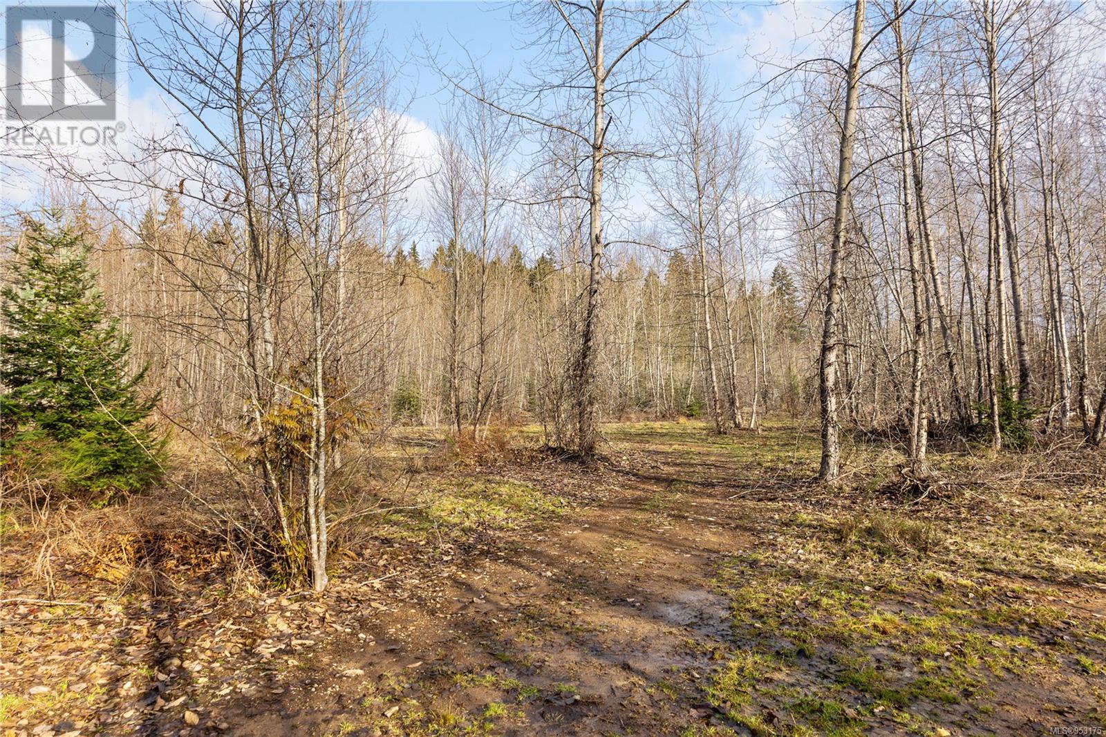 Photo 20 of 2745 Shaver Rd, Coombs BC