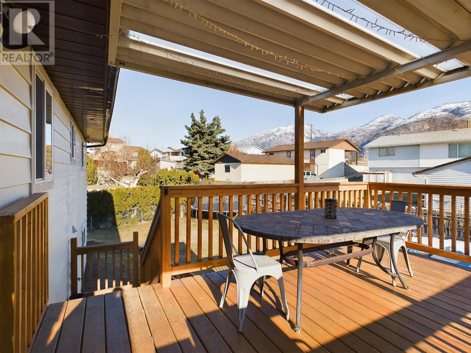 17 SANTA ROSA Place, Osoyoos