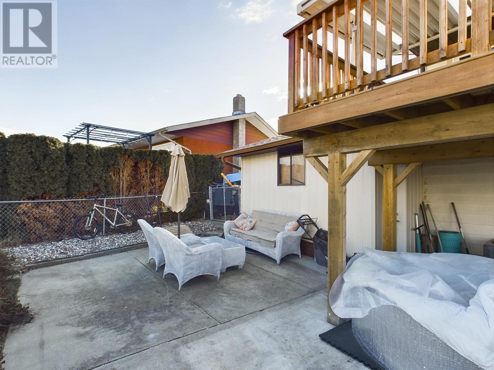 17 SANTA ROSA Place, Osoyoos