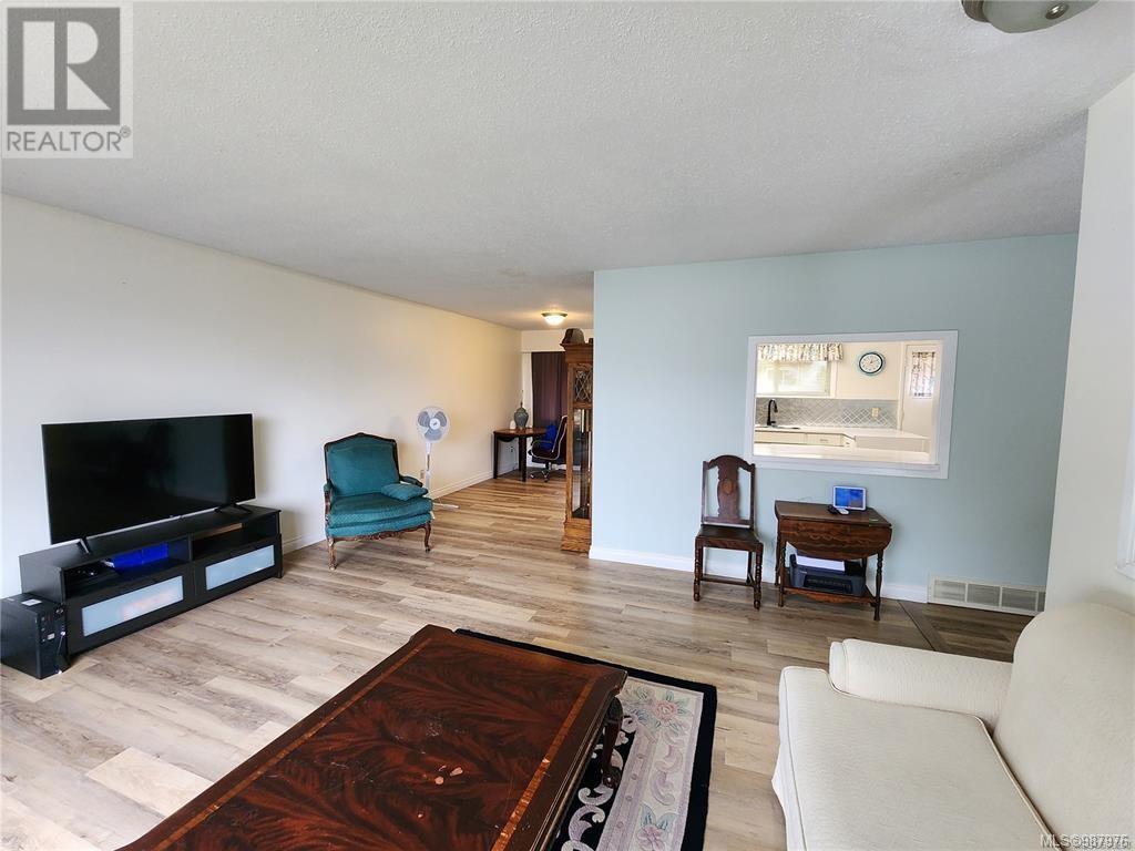925 Haida Ave - 14
