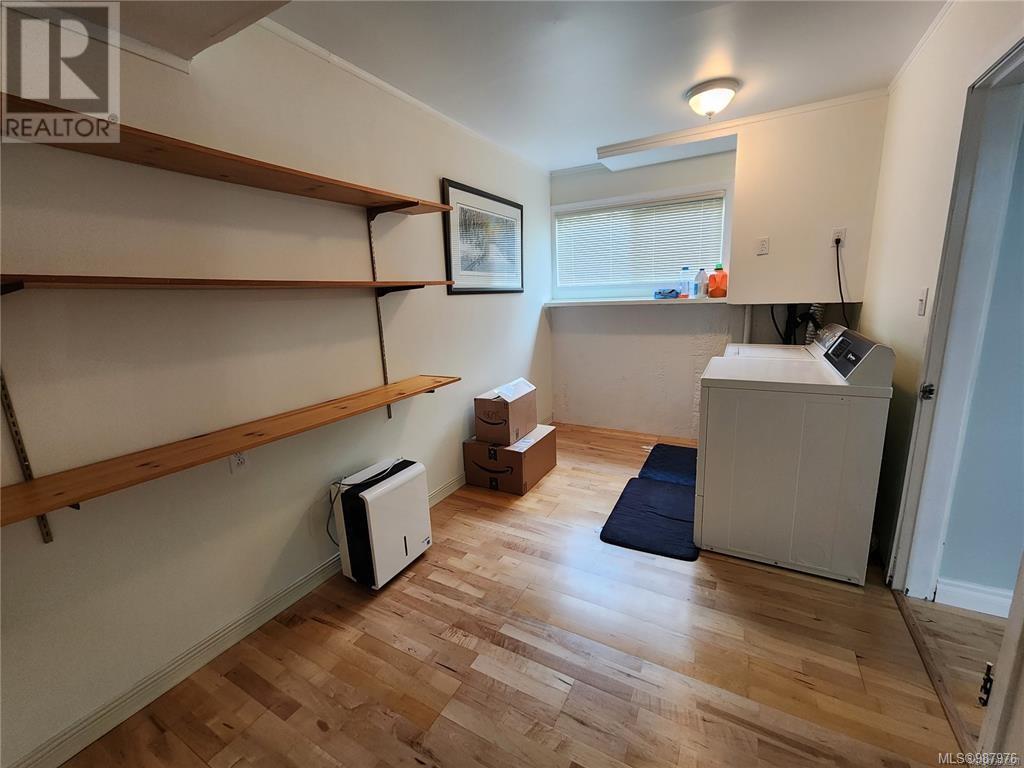 925 Haida Ave - 31