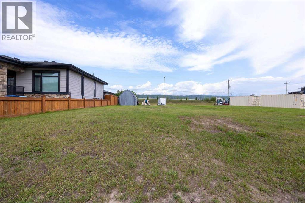 7114 Bulyea Avenue South, Fort McMurray