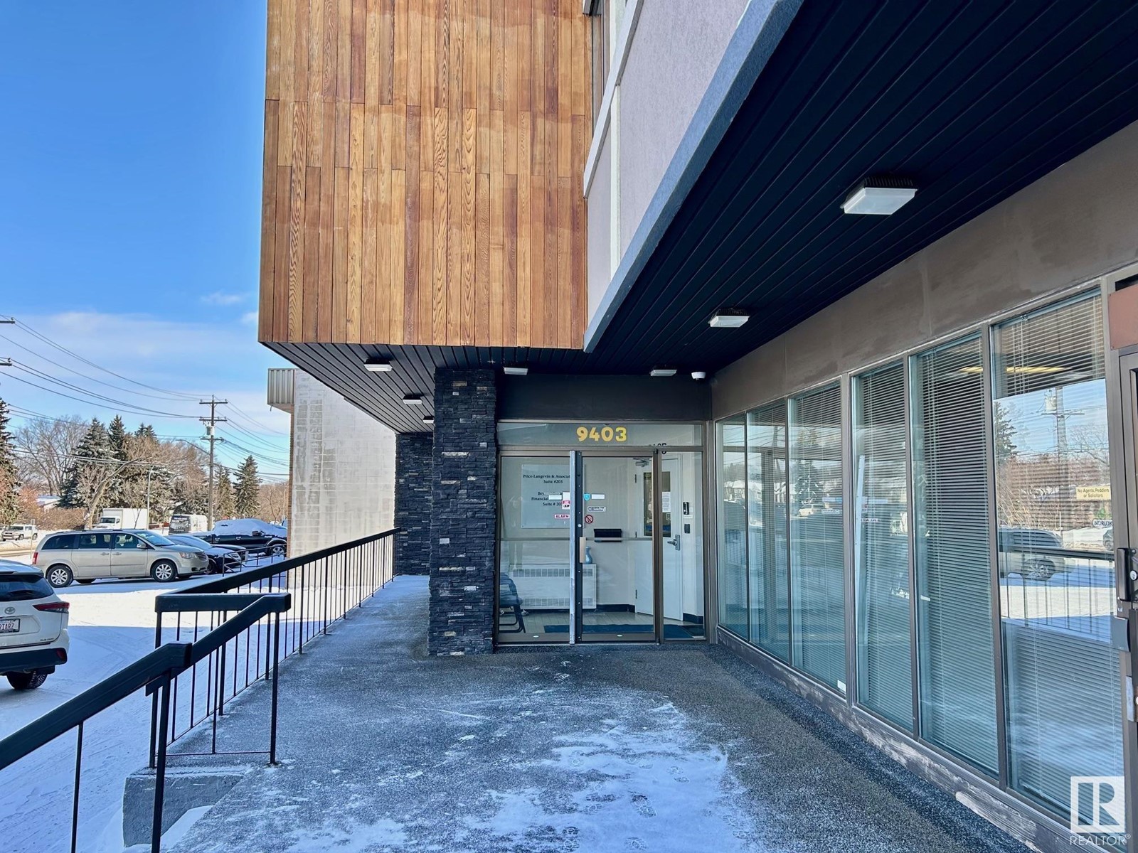 Photo 2 of 202 9411 63 Av Nw, Edmonton AB