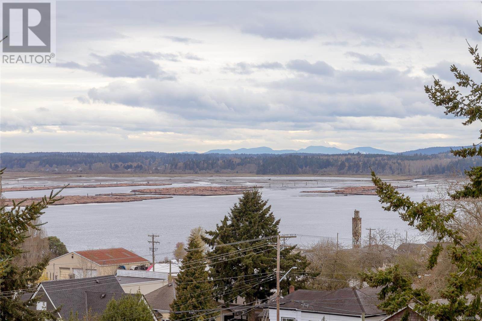 303 119 Haliburton St, Nanaimo real estate listing 988200