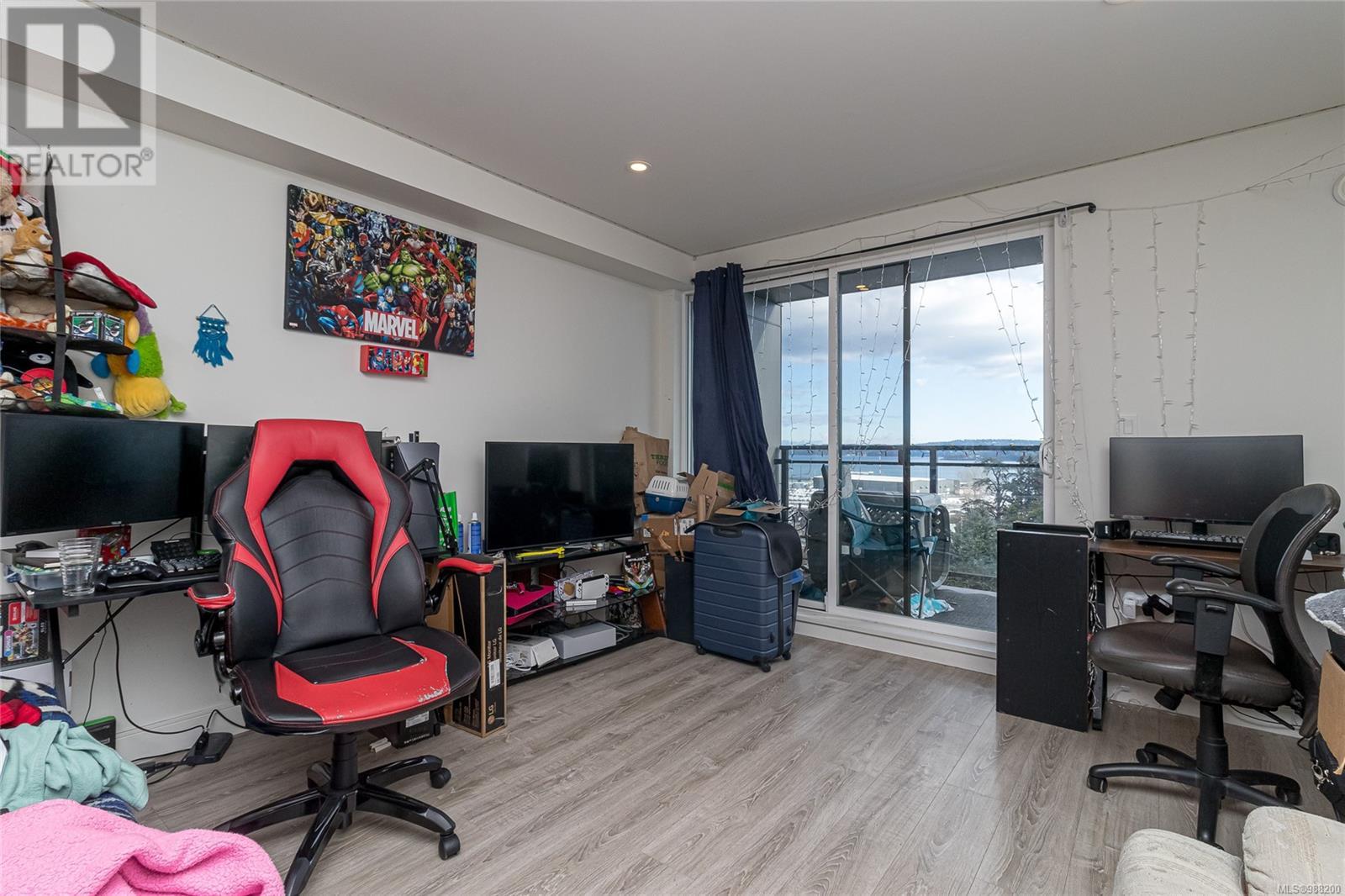 303 119 Haliburton St, Nanaimo real estate listing 988200