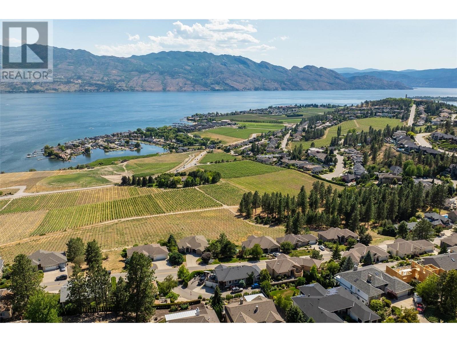  1368 Gregory Road, West Kelowna