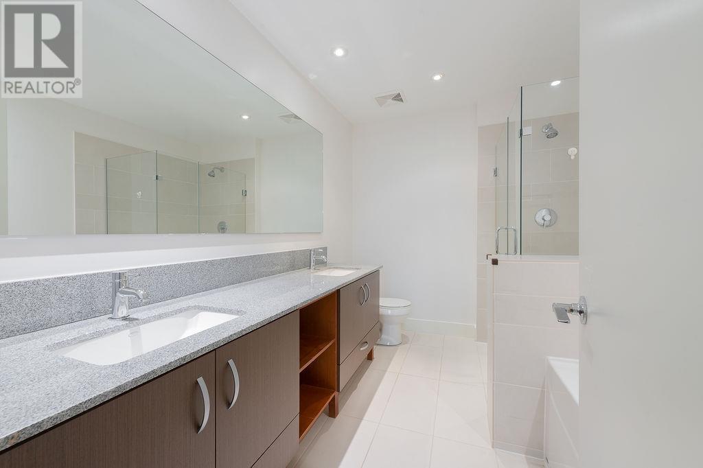 5952 CHANCELLOR MEWS, Vancouver