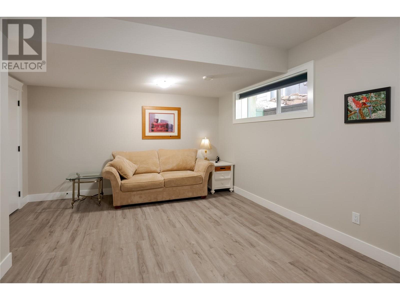  6030 Gerrie Road, Peachland