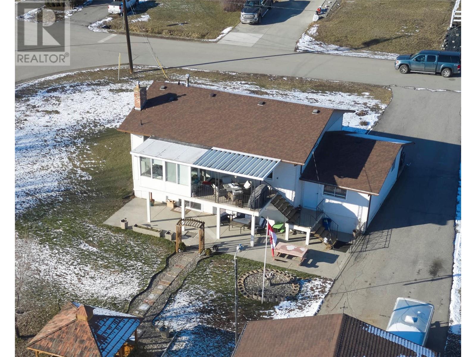 6576 Scott Road, Vernon