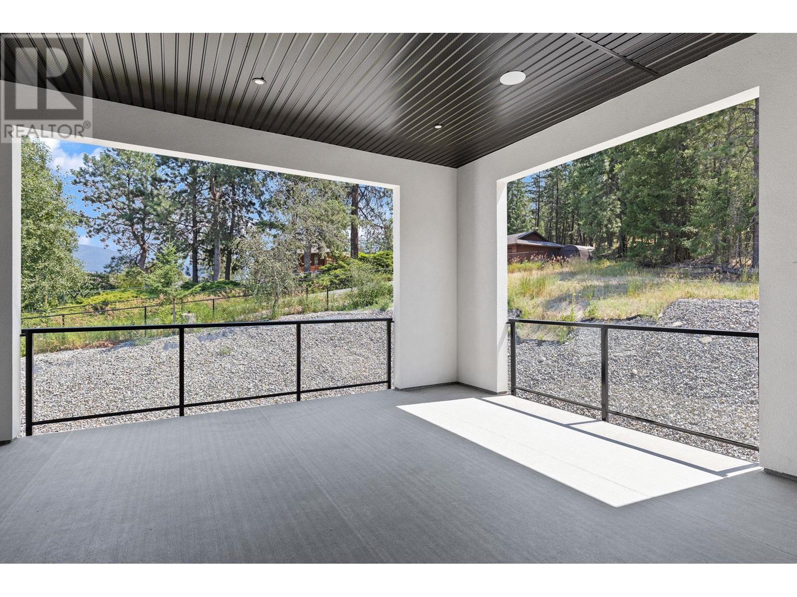  10287 Beacon Hill Drive, Lake Country