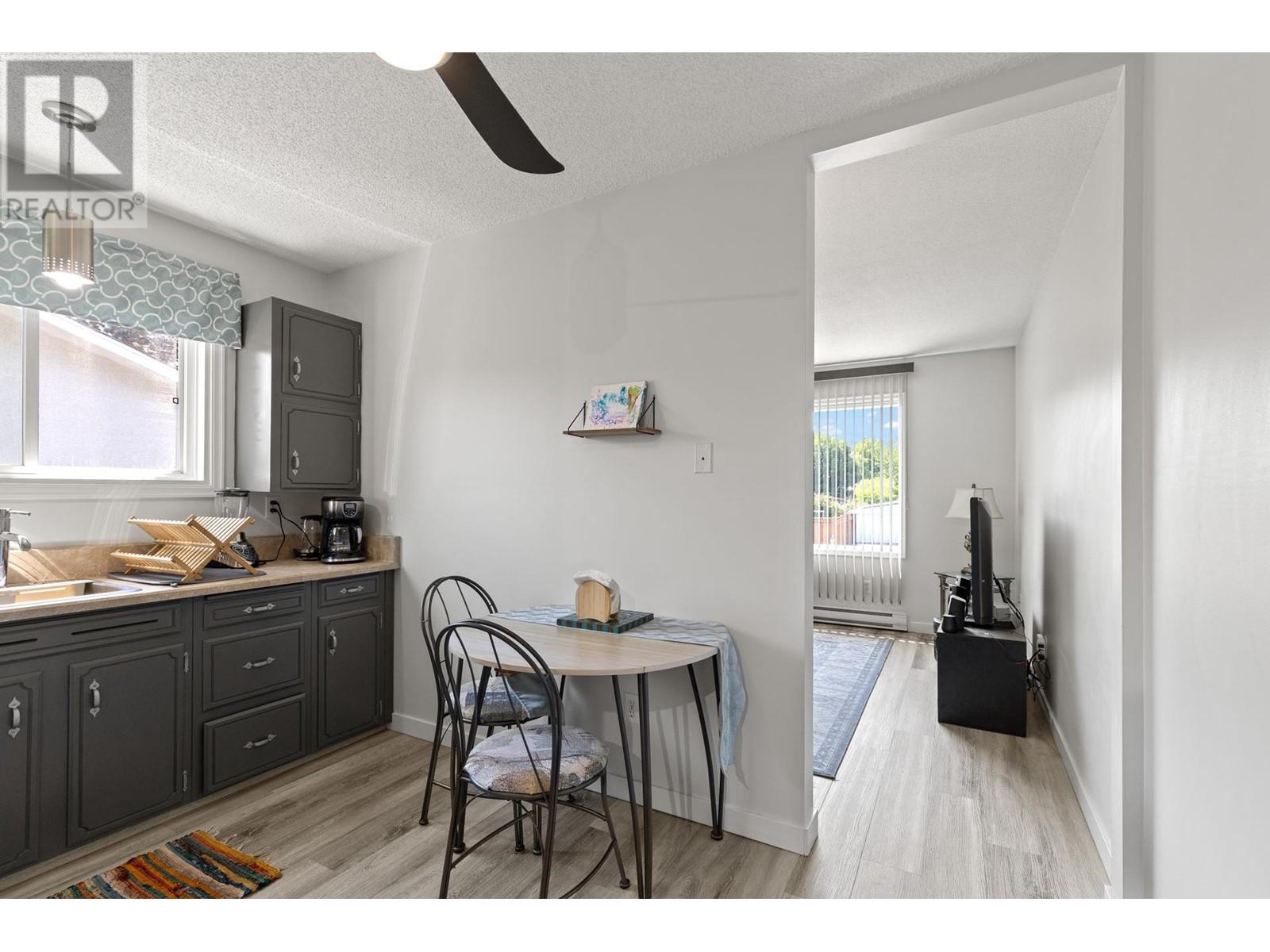  1348 Lombardy Square, Kelowna