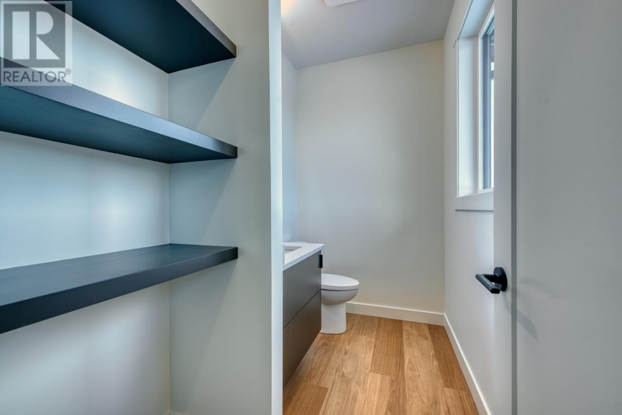  1031 Mount Burnham Road, Vernon