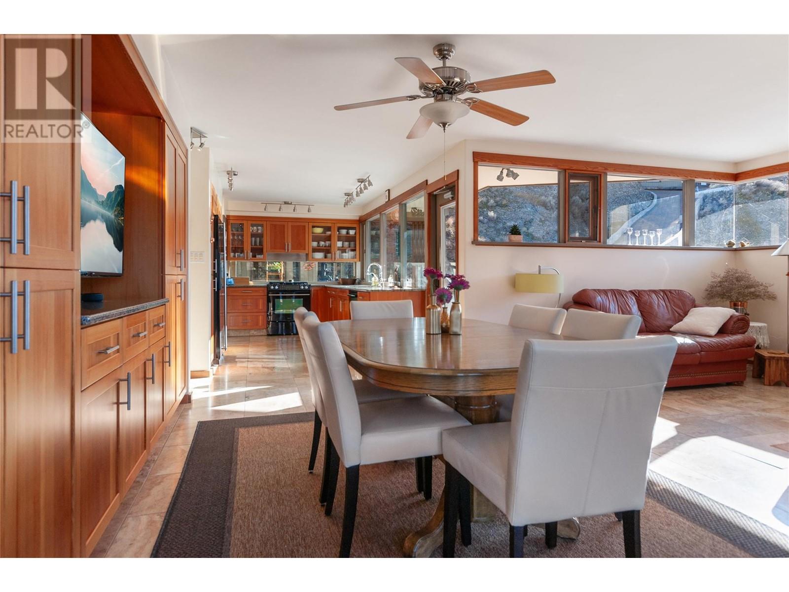 264 Eastside Road, Okanagan Falls