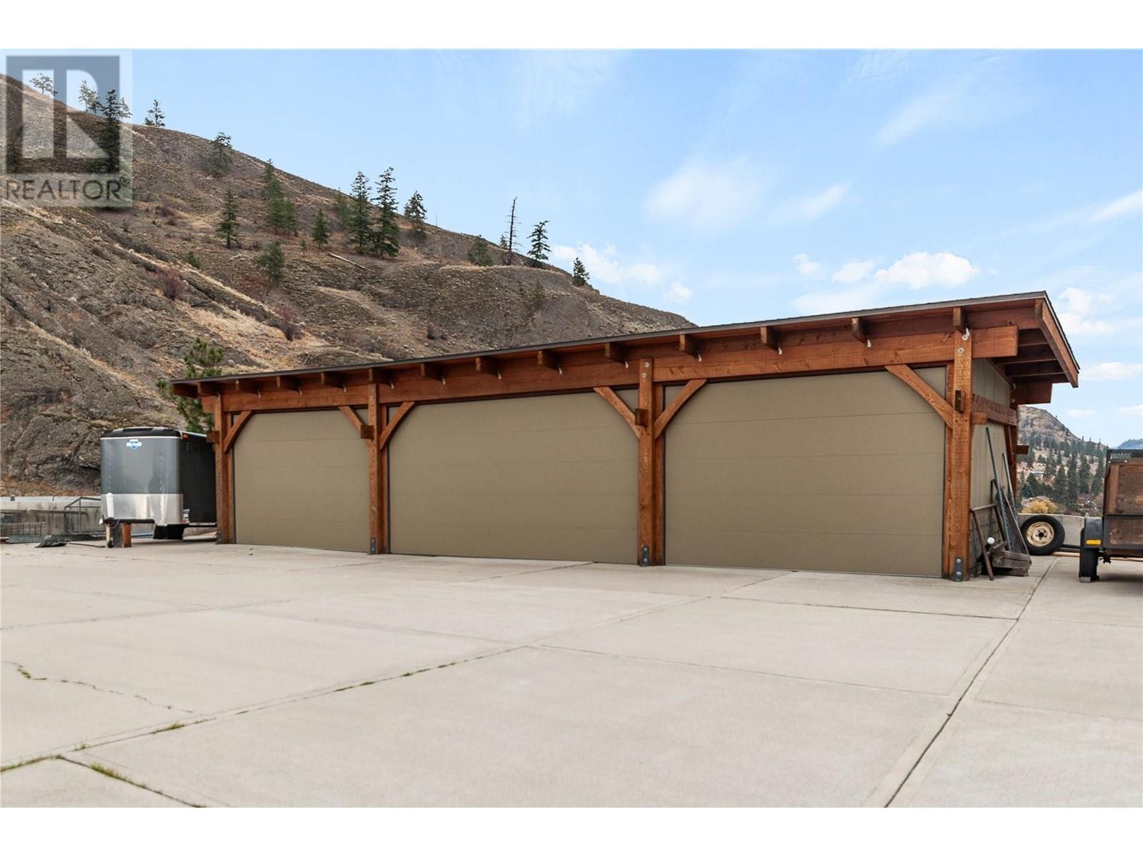 264 Eastside Road, Okanagan Falls