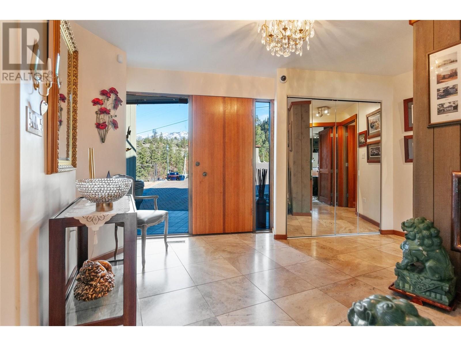 264 Eastside Road, Okanagan Falls