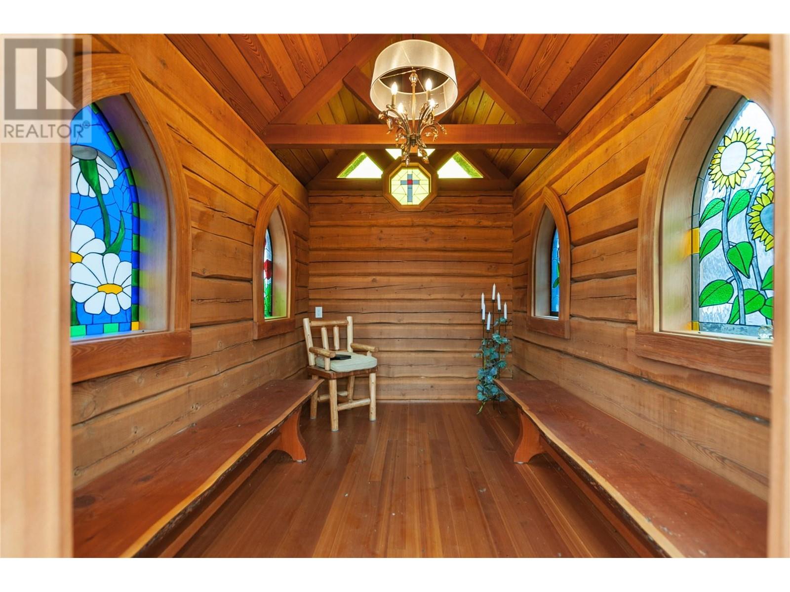 264 Eastside Road, Okanagan Falls