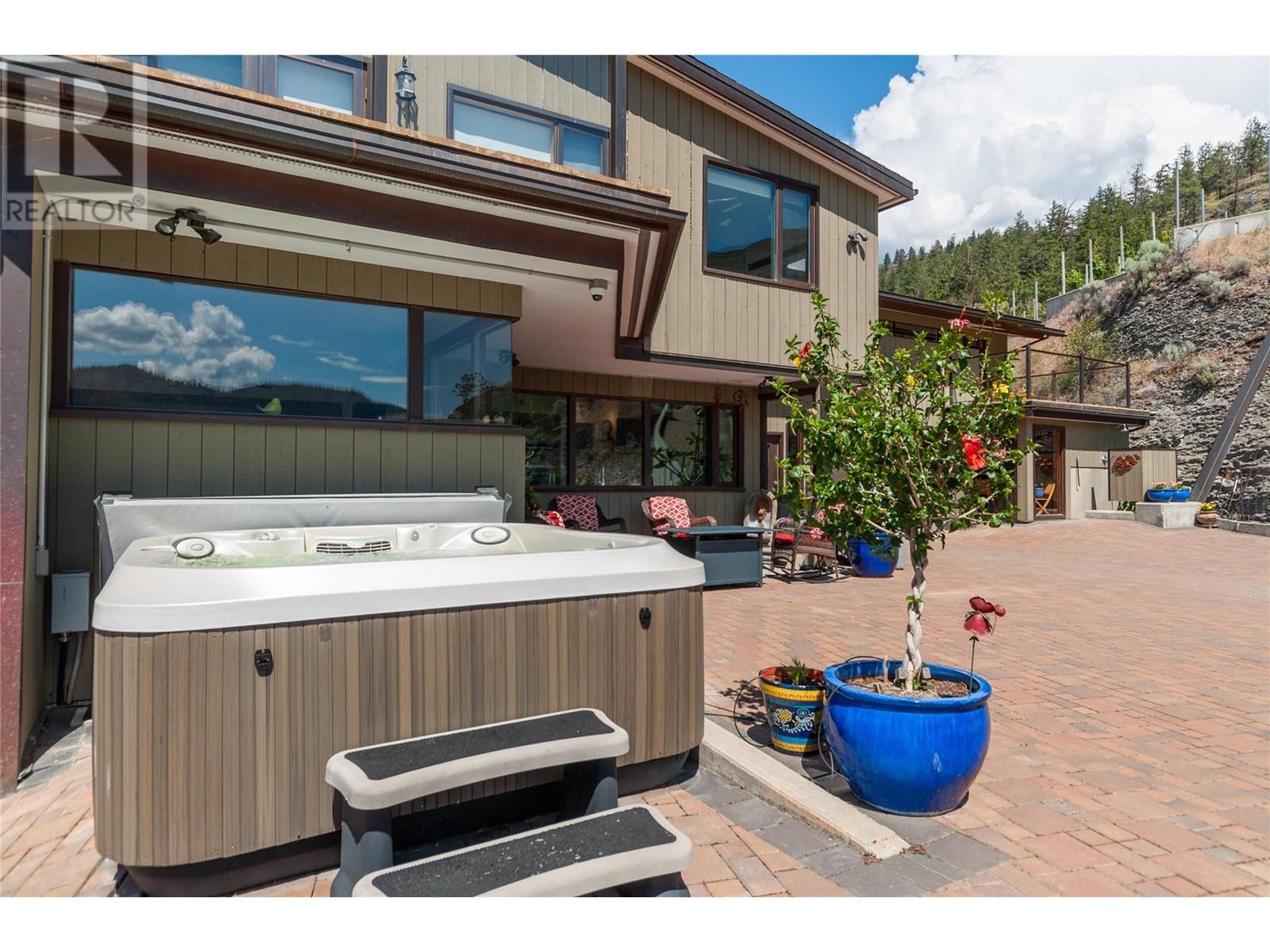264 Eastside Road, Okanagan Falls