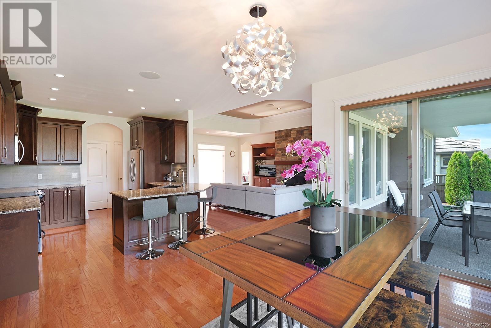 1472 Crown Isle Dr, Courtenay real estate listing 988220