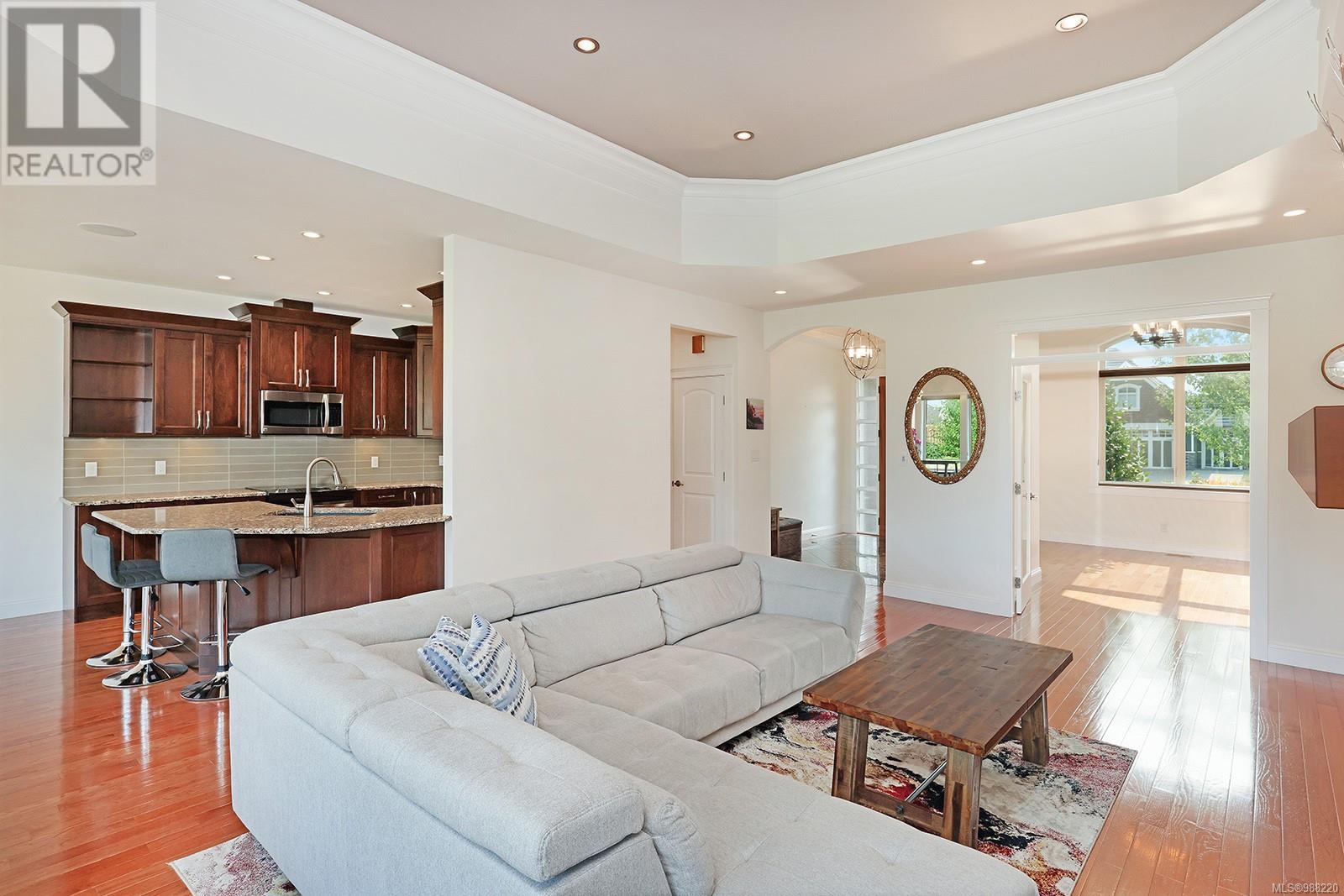 1472 Crown Isle Dr, Courtenay real estate listing 988220