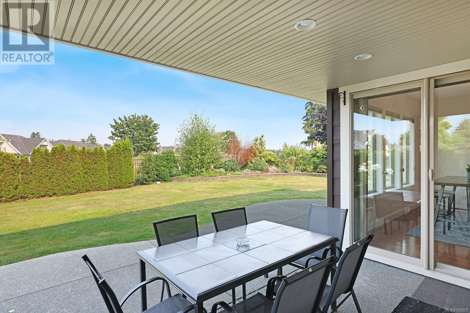 1472 Crown Isle Dr, Courtenay real estate listing 988220