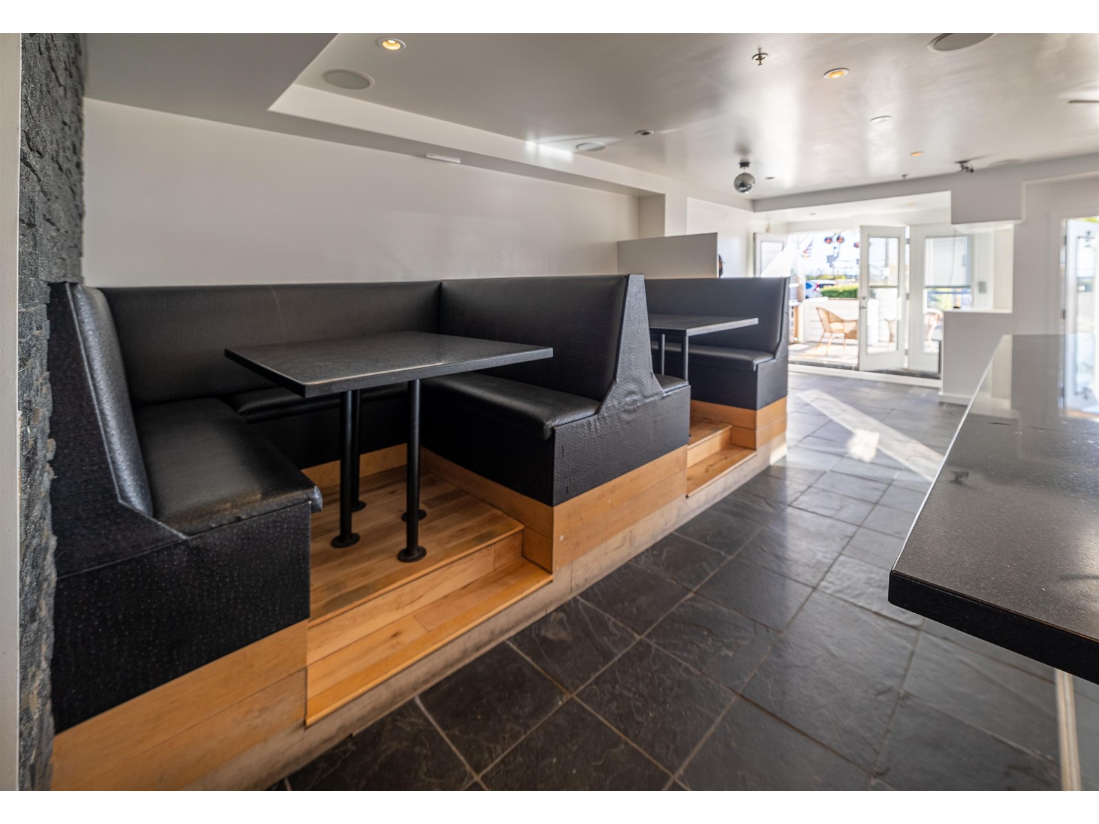 15475 MARINE DRIVE, White Rock