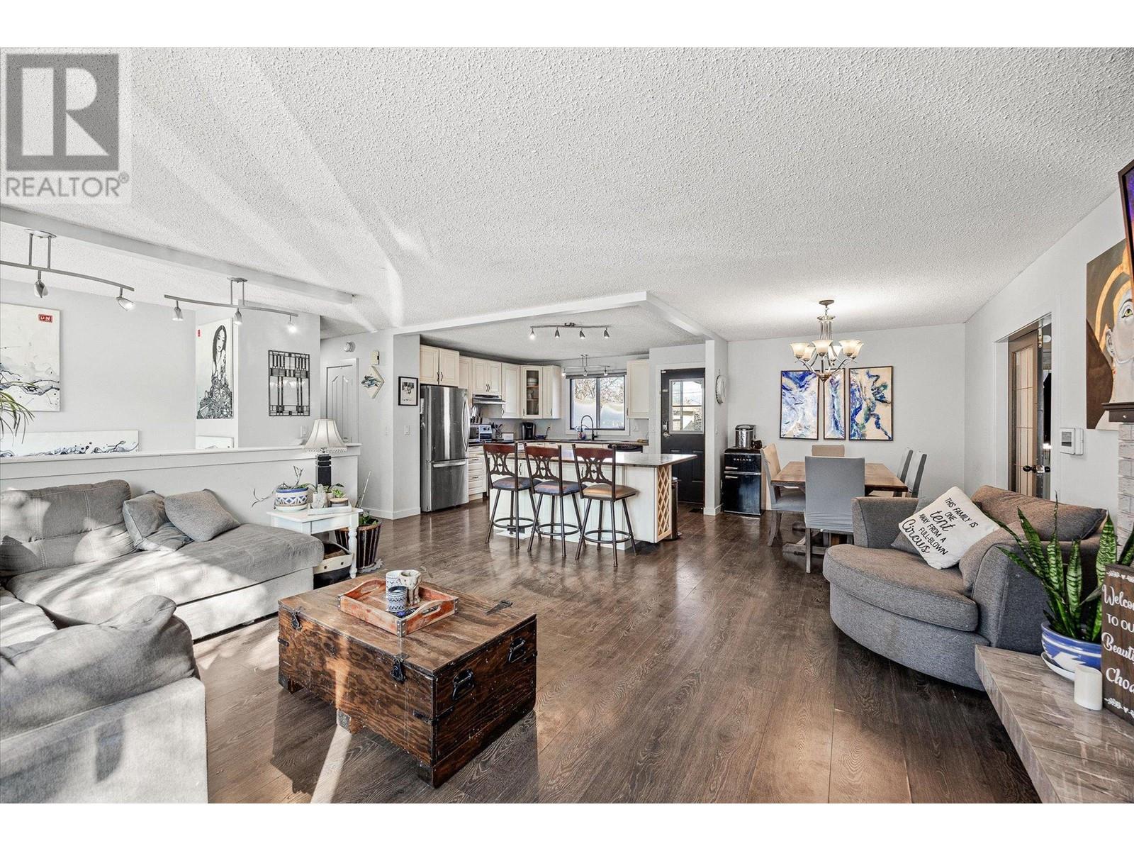970 Tamarack Drive, Kelowna