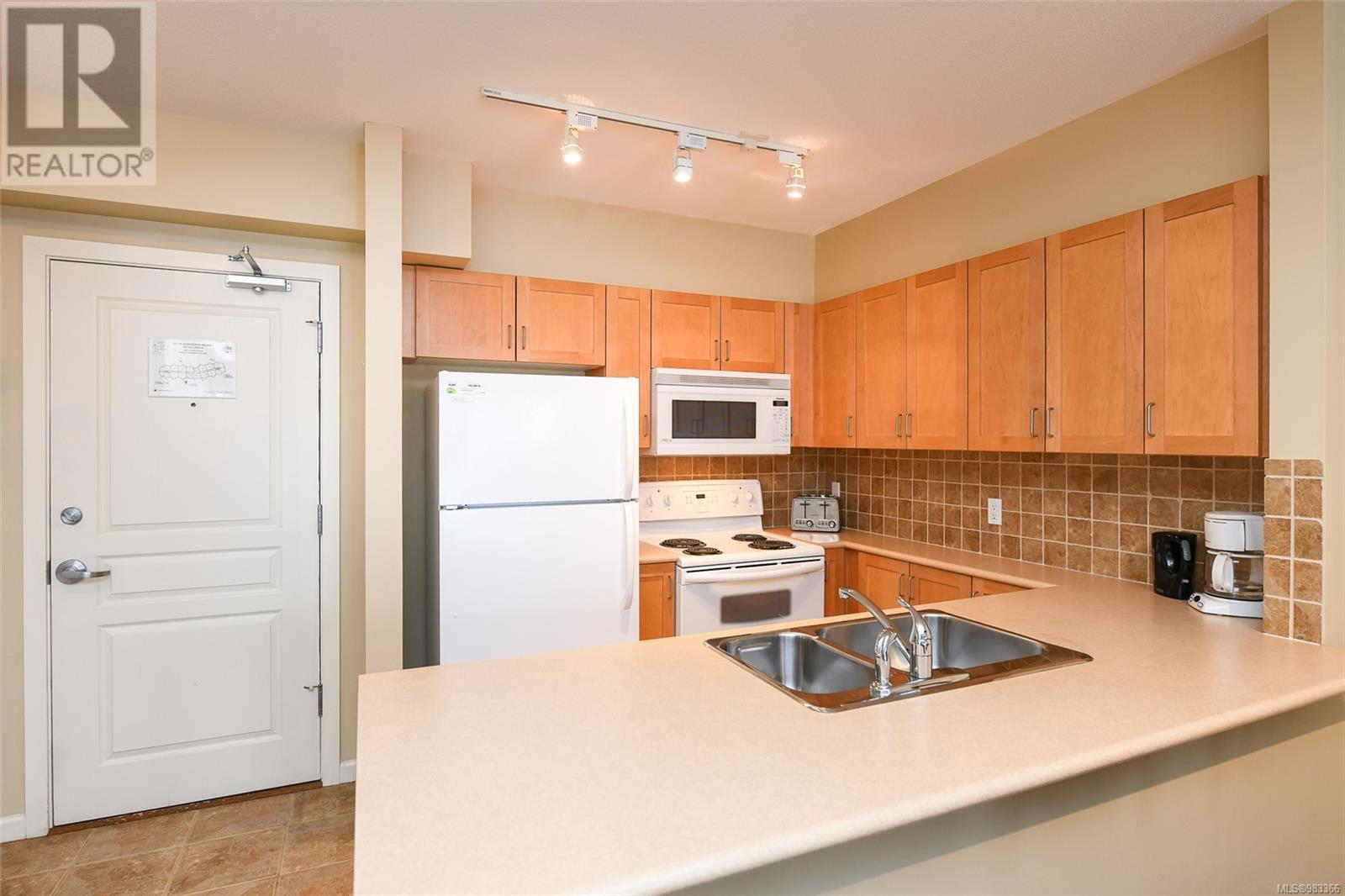 208 1280 Alpine Rd, Courtenay real estate listing 983366