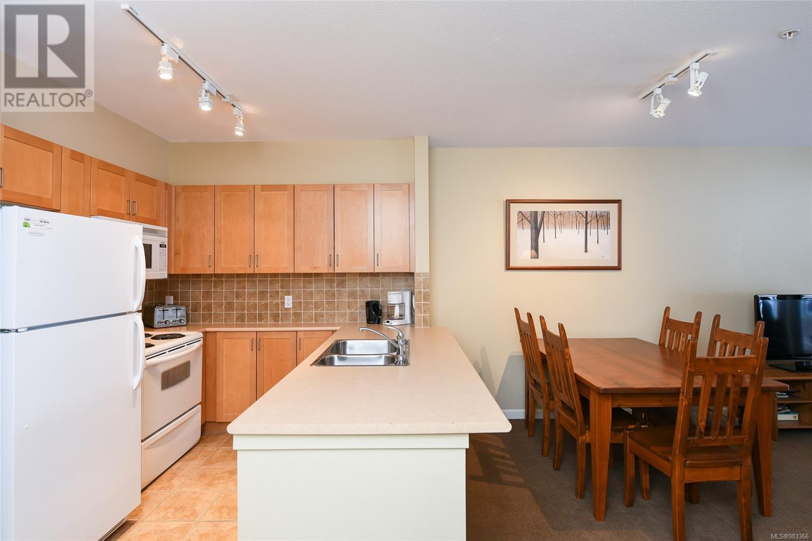 208 1280 Alpine Rd, Courtenay real estate listing 983366