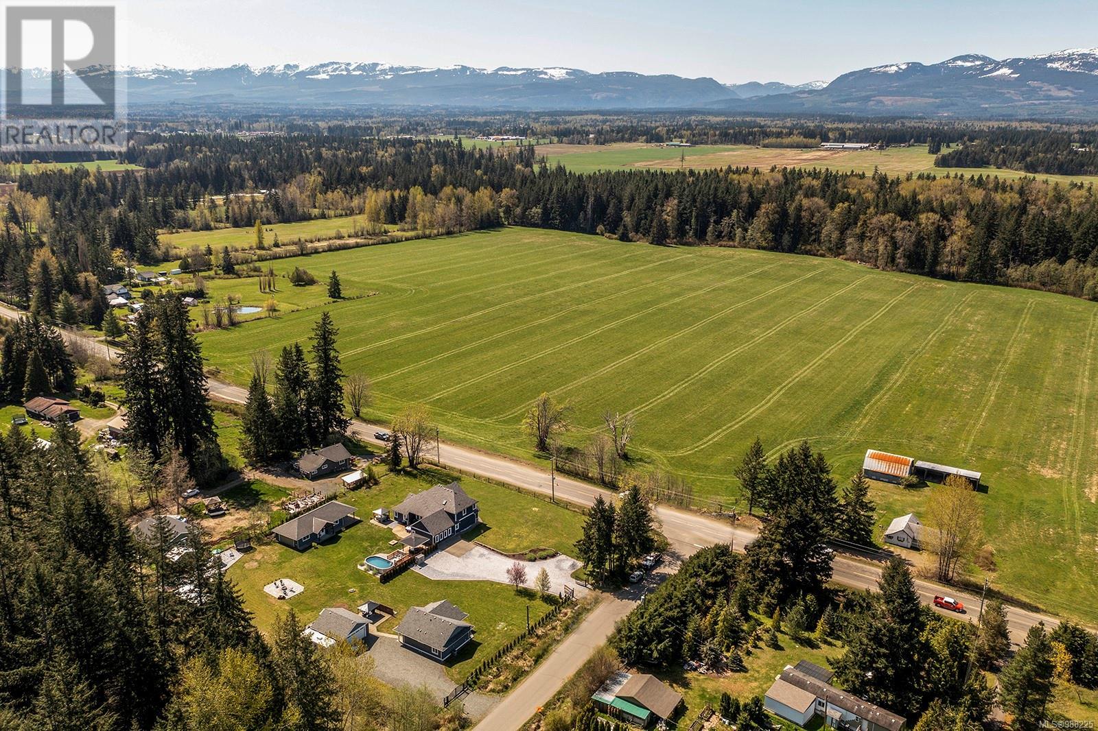 2495 Graham Rd, Courtenay real estate listing 988225
