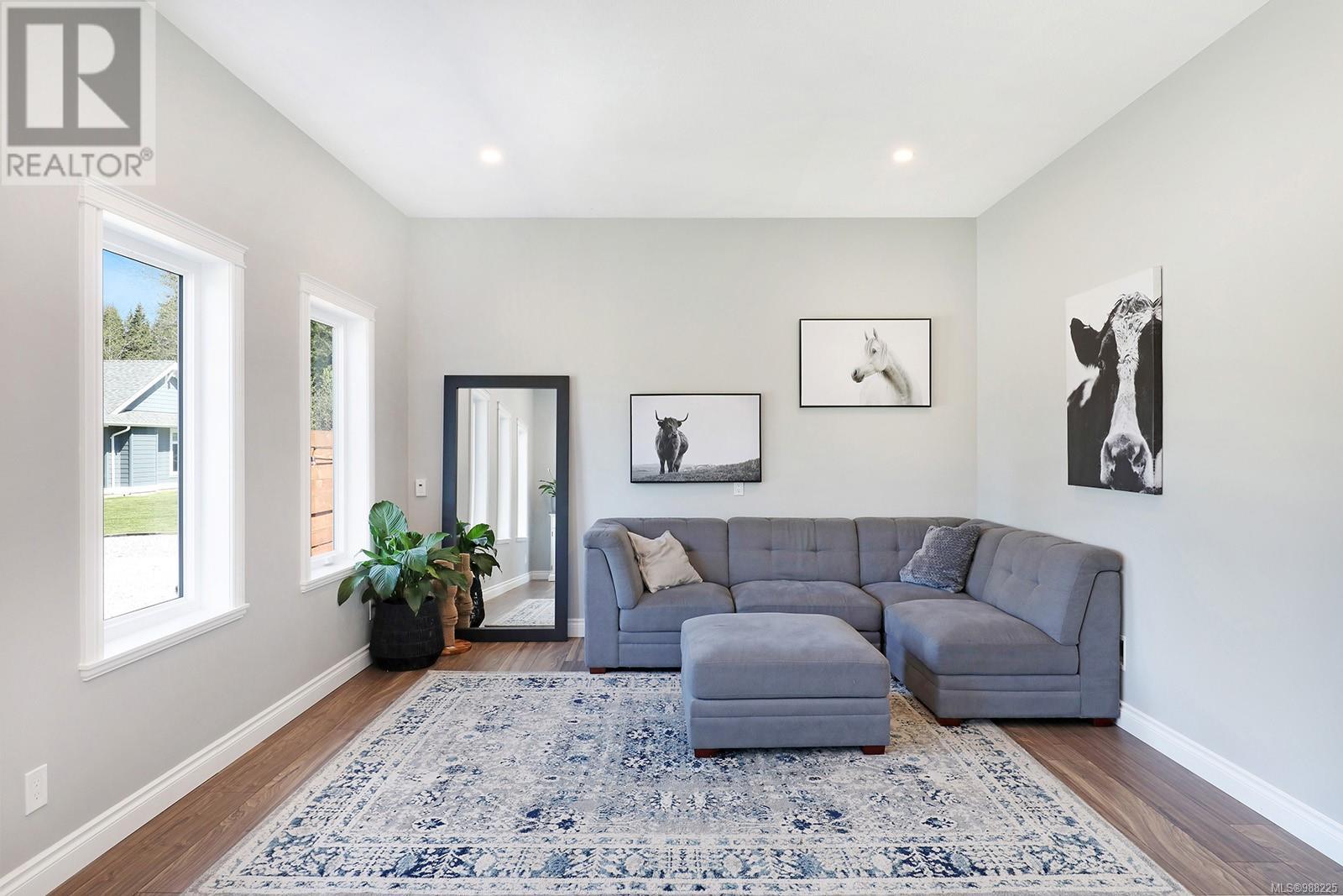 2495 Graham Rd, Courtenay real estate listing 988225