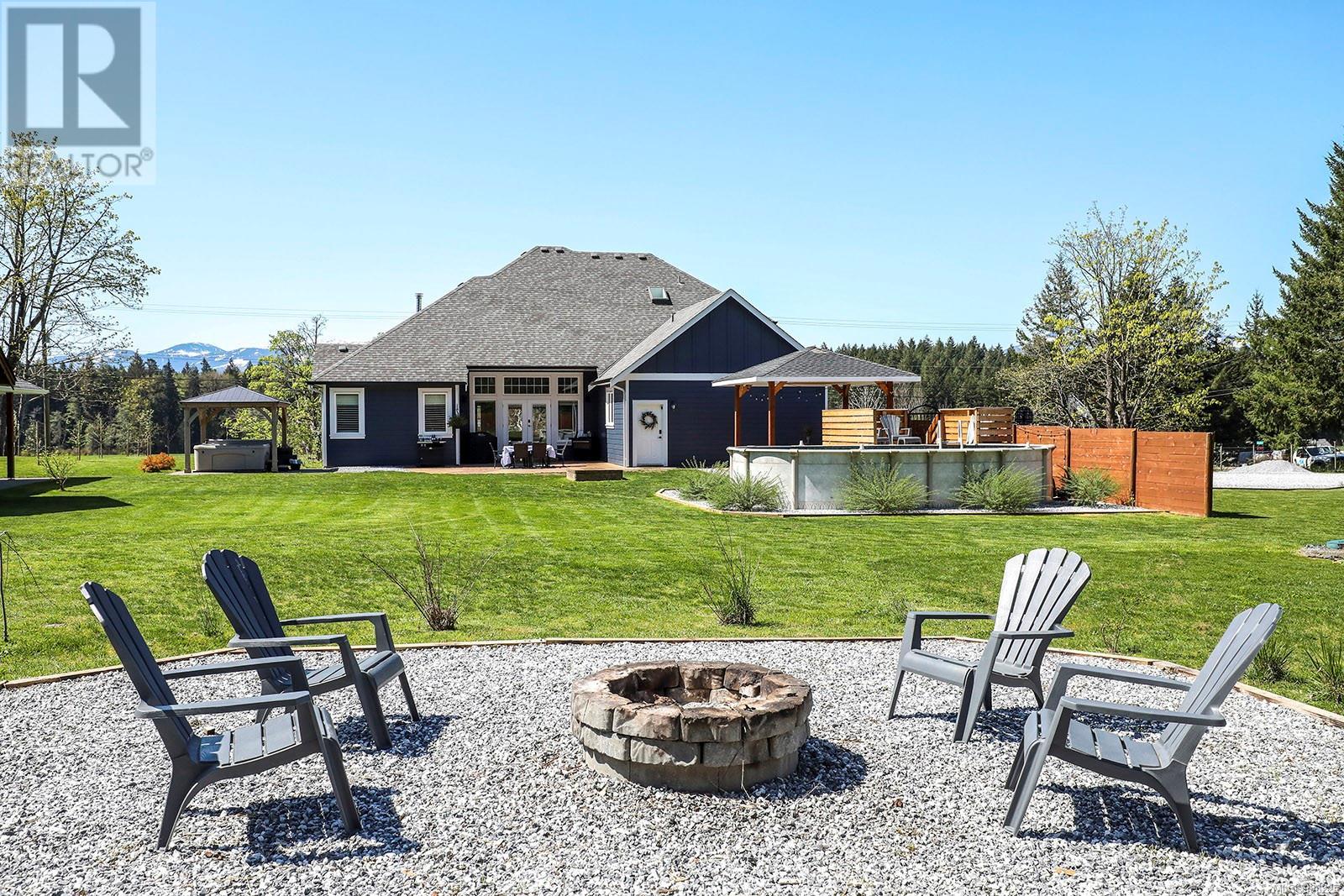 2495 Graham Rd, Courtenay real estate listing 988225