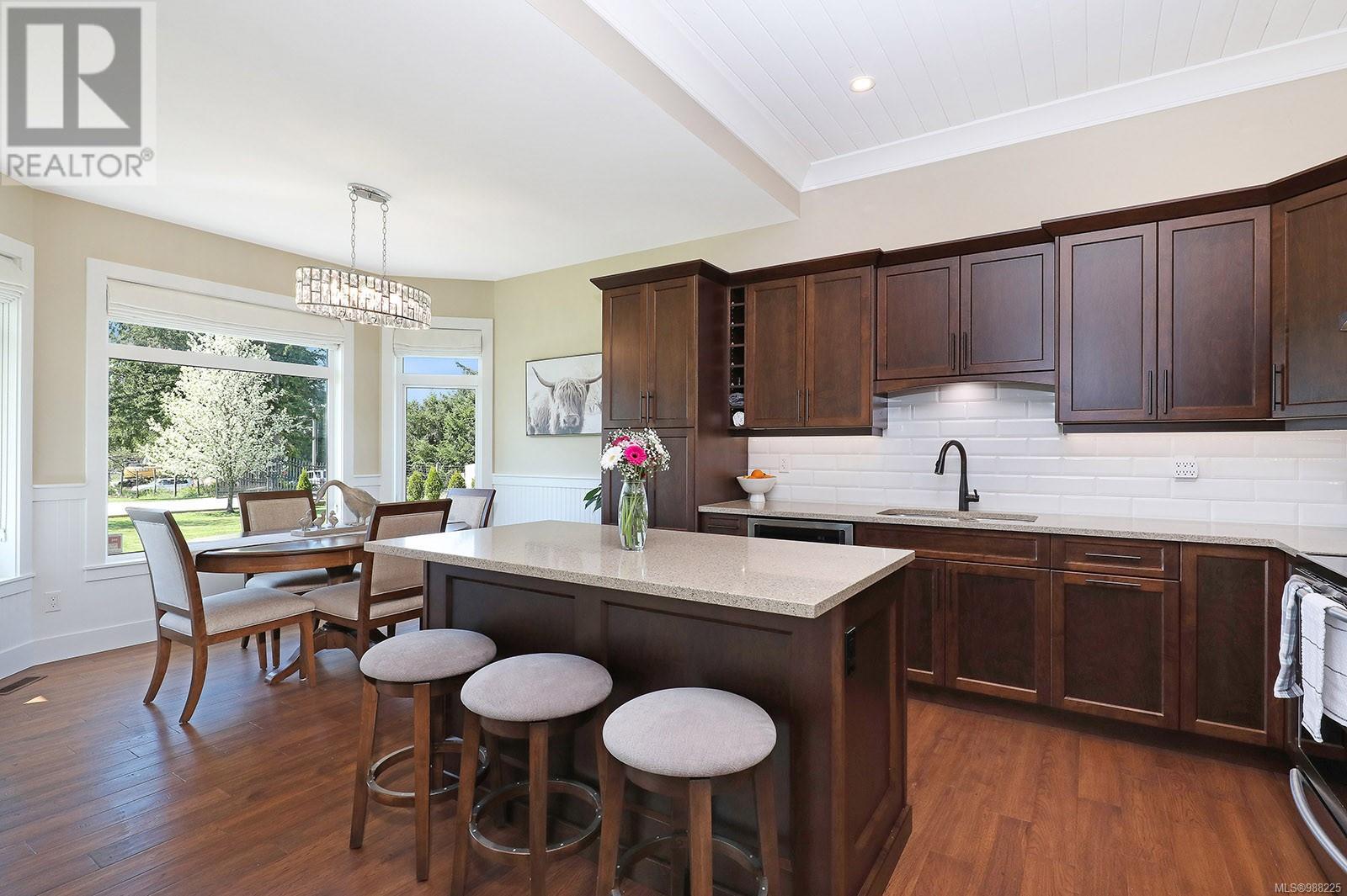 2495 Graham Rd, Courtenay real estate listing 988225