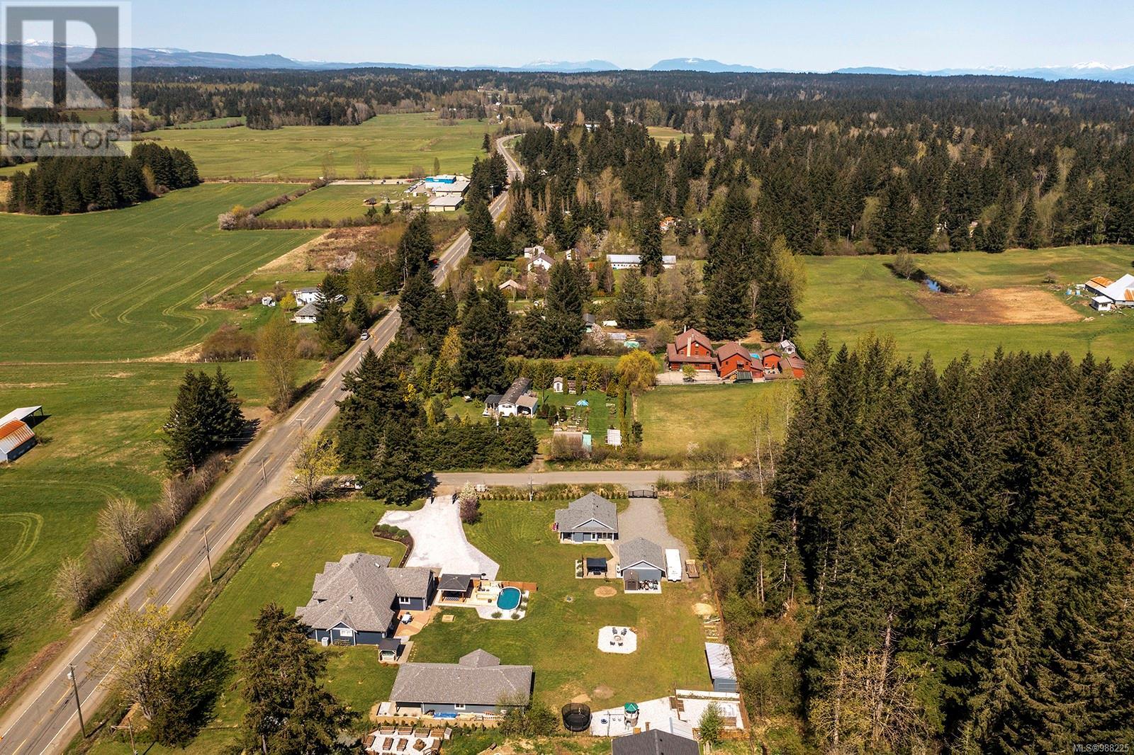 2495 Graham Rd, Courtenay real estate listing 988225