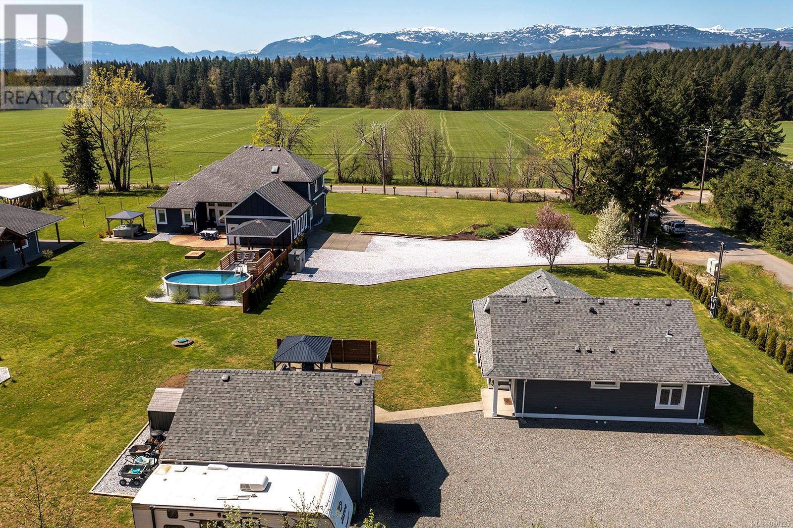 2495 Graham Rd, Courtenay