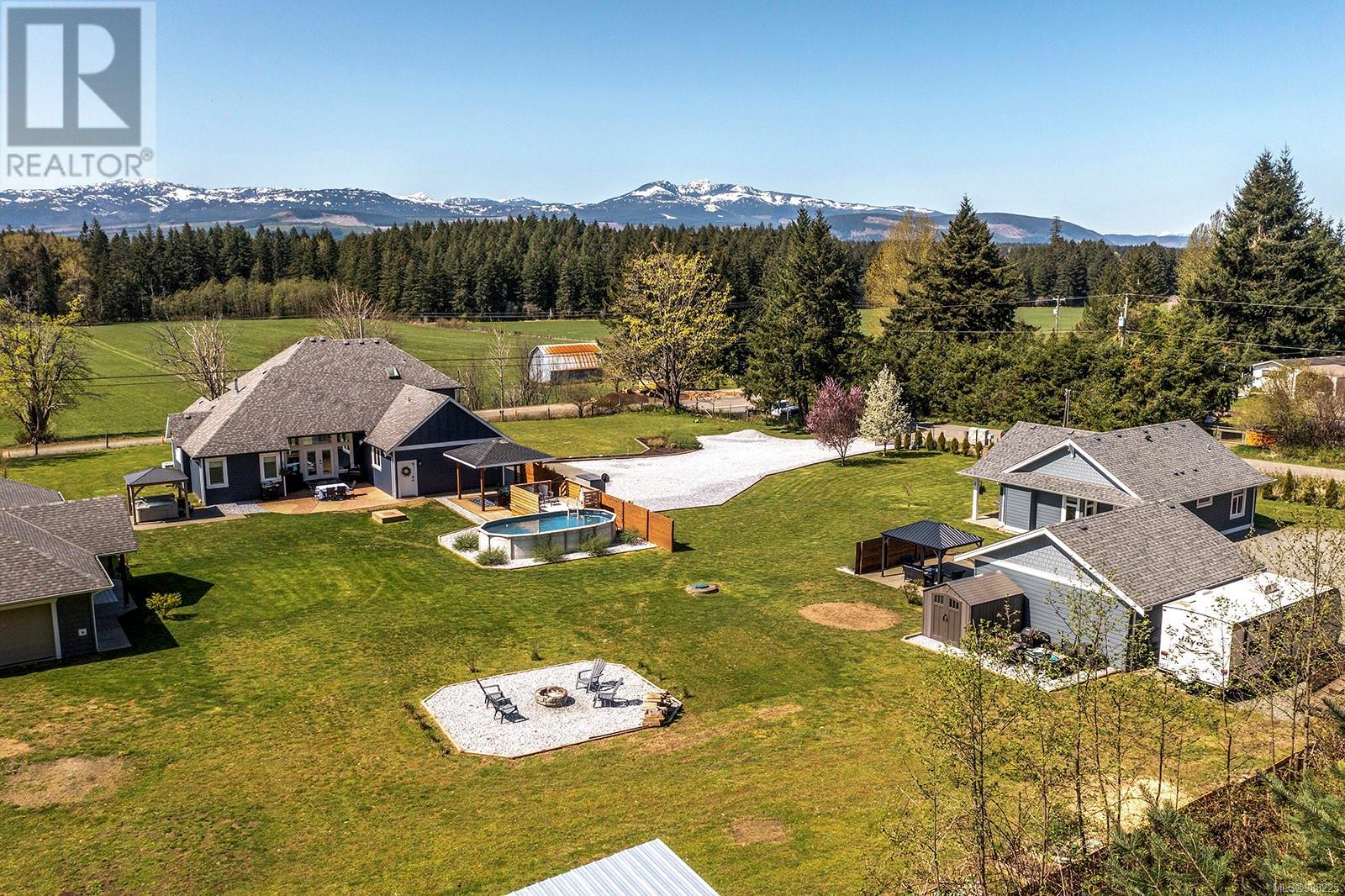 2495 Graham Rd, Courtenay