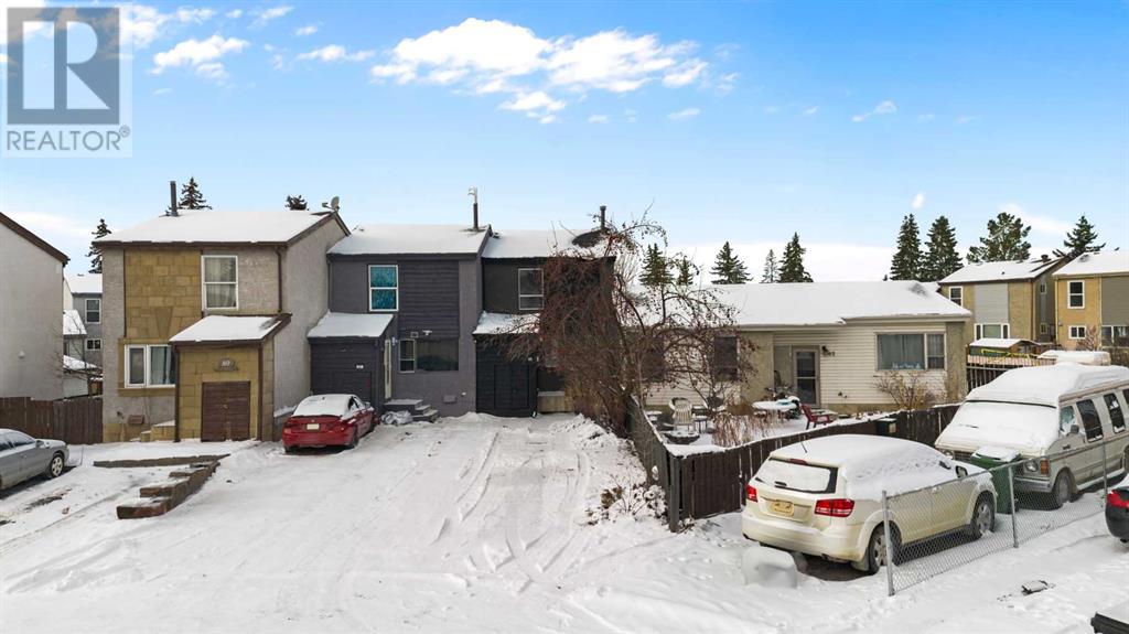 Single Family House for Sale in  Penworth Close SE Penbrooke Meadows Calgary 