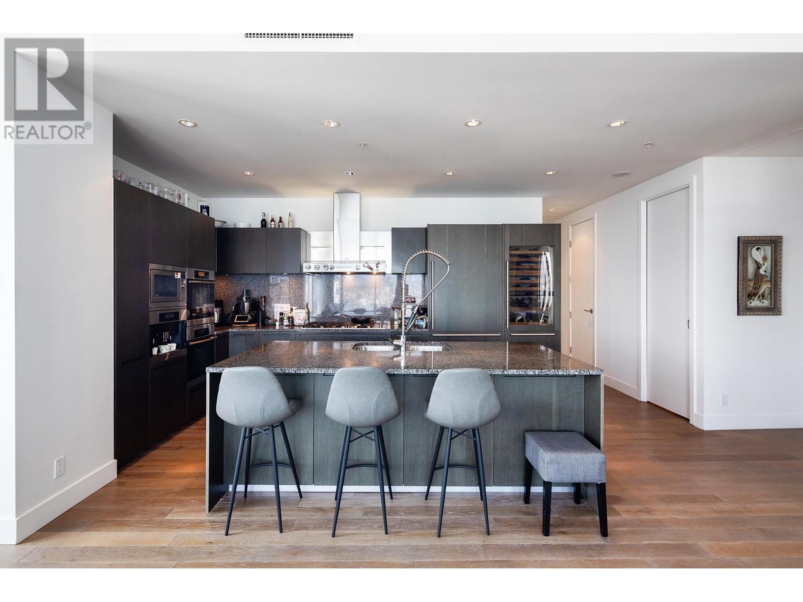 Photo 23 of 4402 1128 W Georgia Street, Vancouver BC