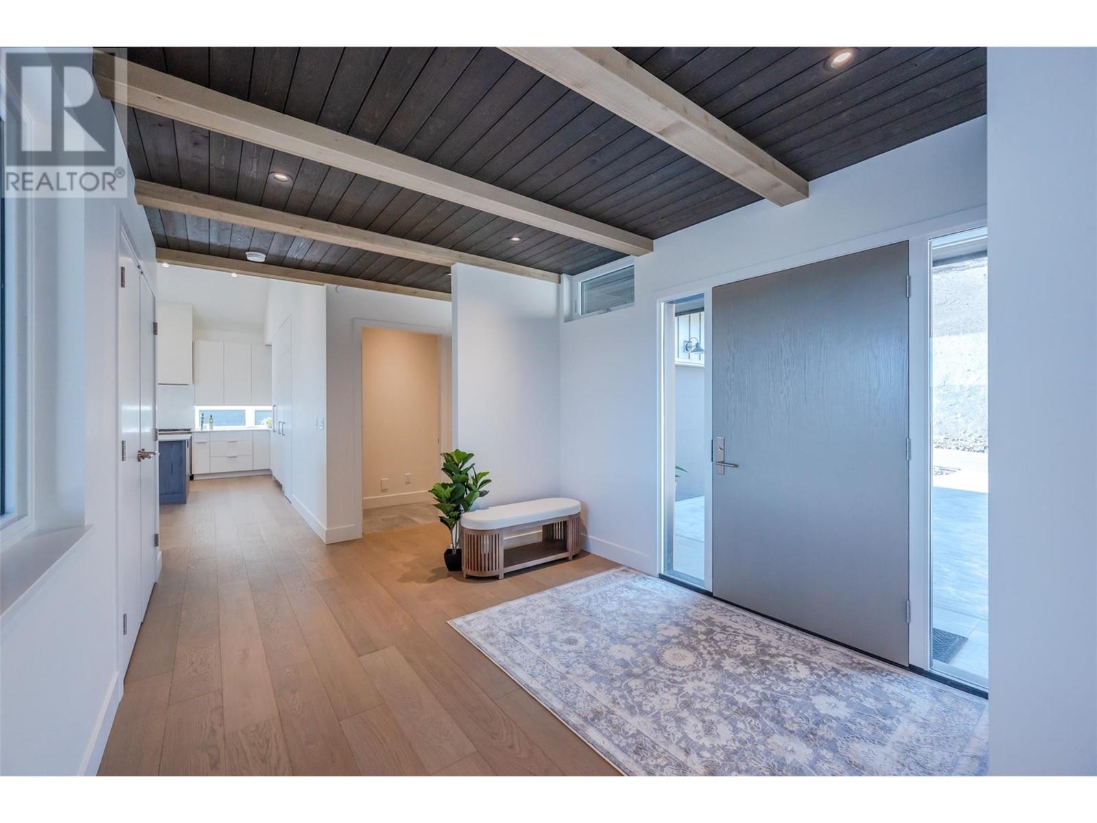 17579 SANBORN Street, Summerland