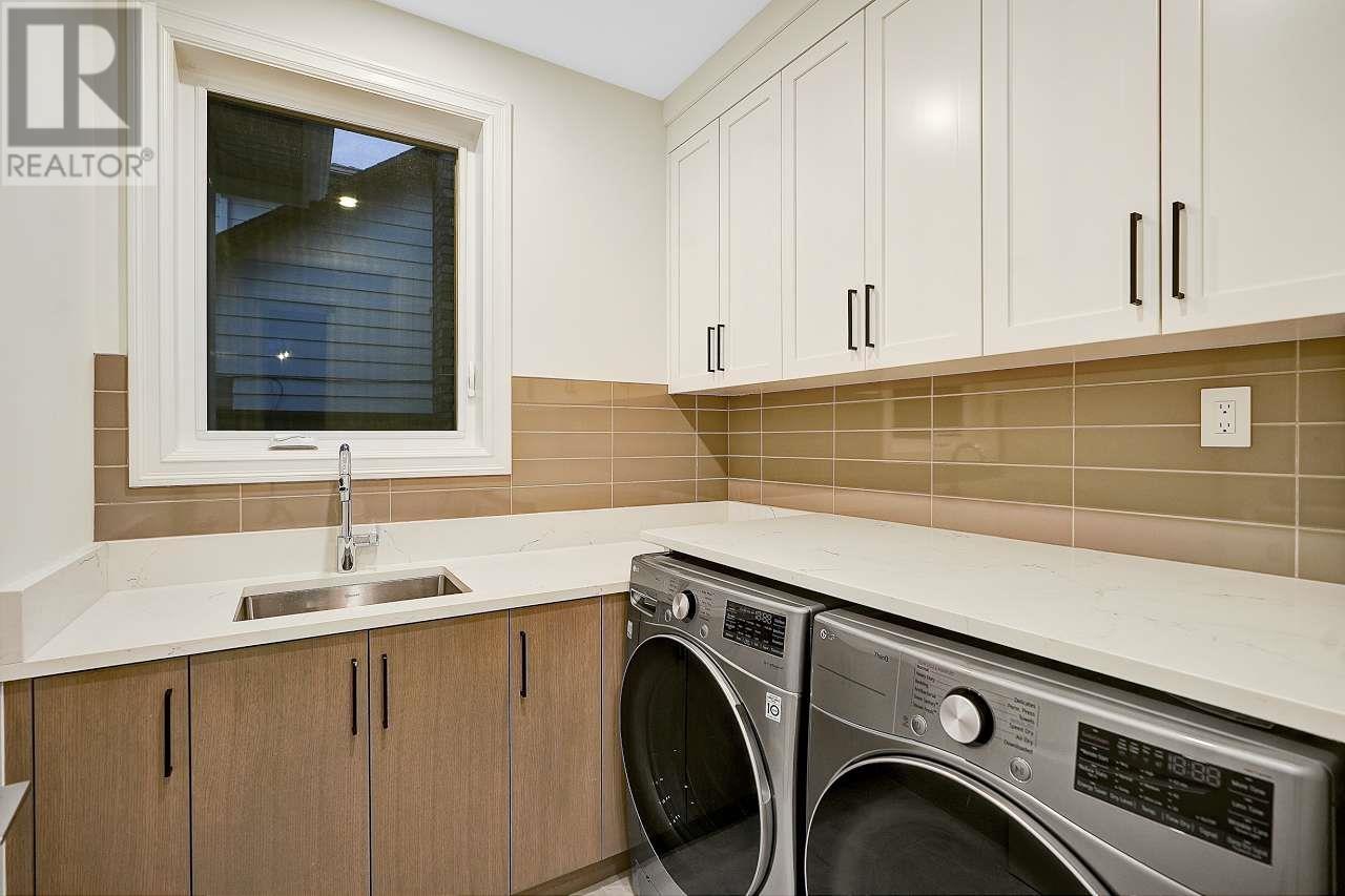 8840 DORVAL ROAD, Richmond