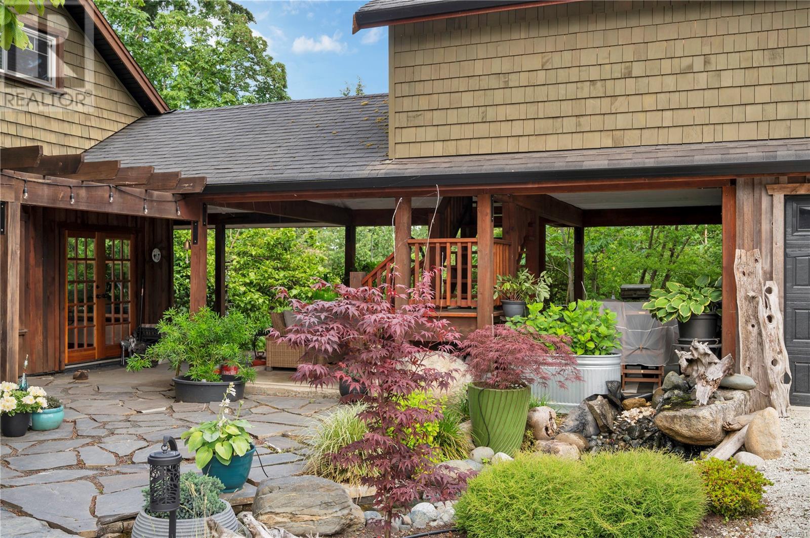 1921 Arden Rd, Courtenay real estate listing 988261