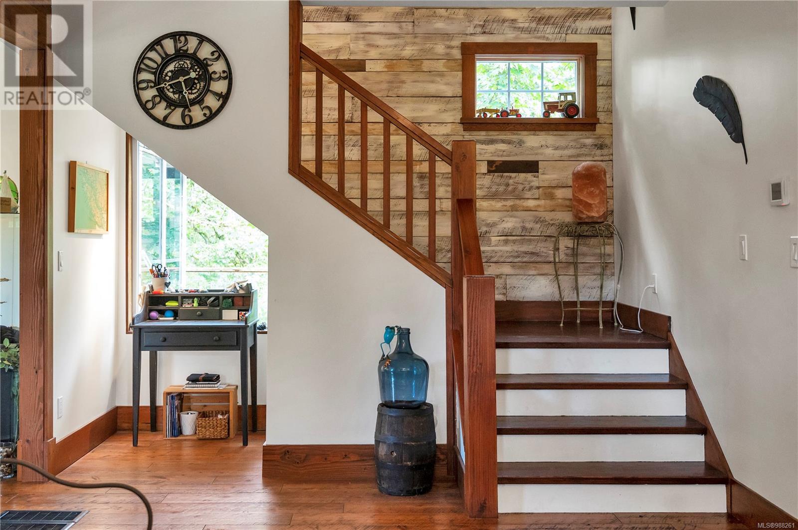 1921 Arden Rd, Courtenay real estate listing 988261