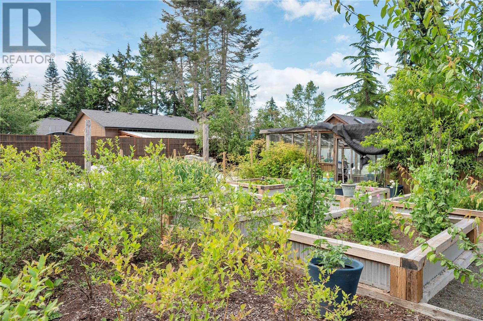 1921 Arden Rd, Courtenay real estate listing 988261
