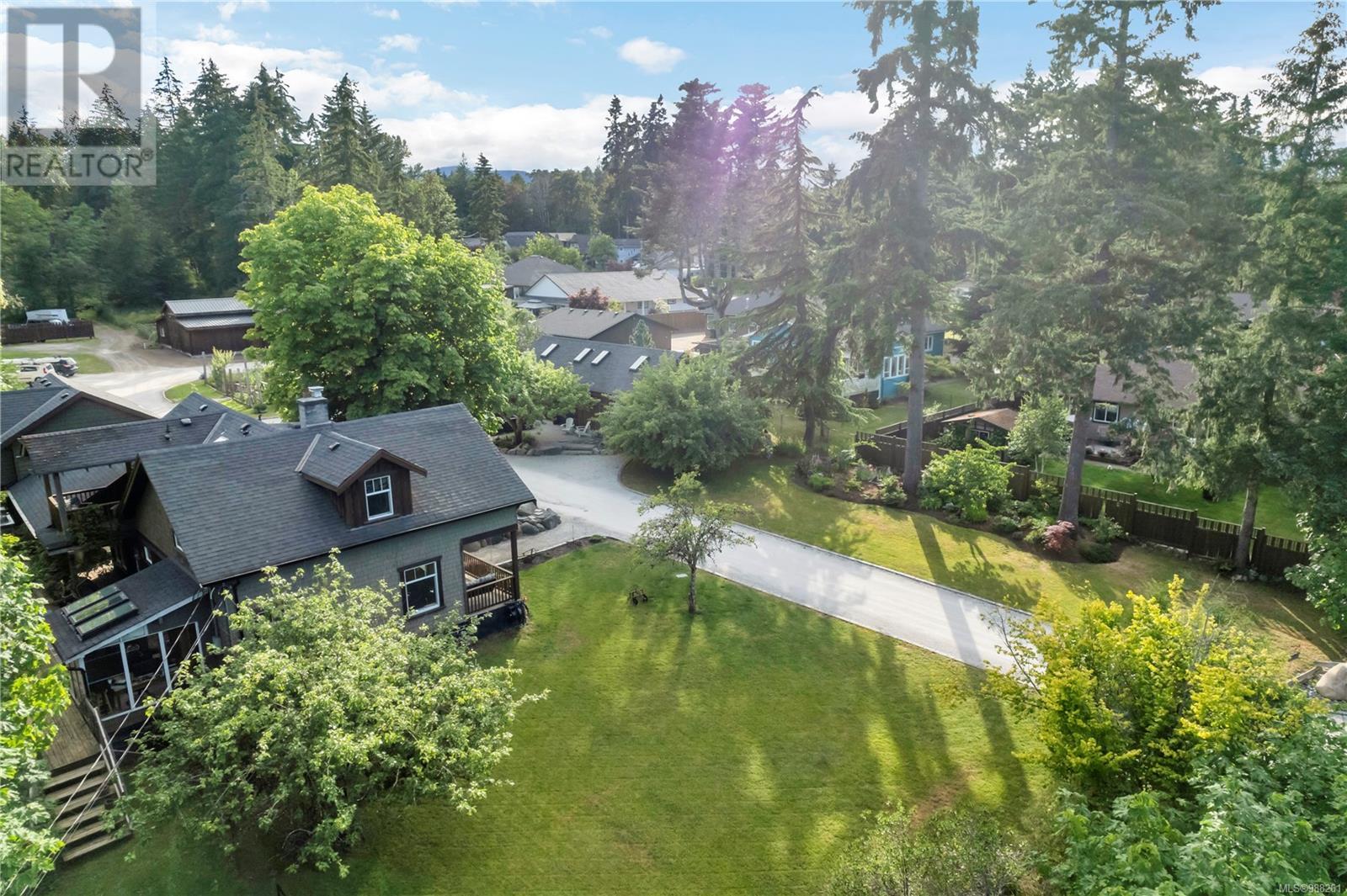 1921 Arden Rd, Courtenay real estate listing 988261