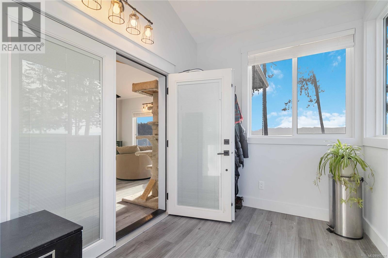  8801 West Coast Road, Sooke