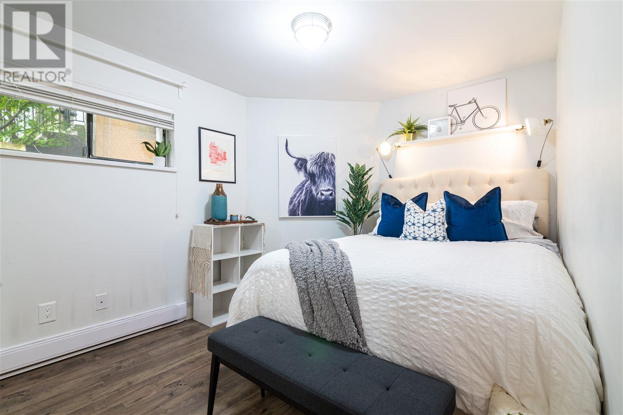 Photo 18 of 104 936 Bute Street, Vancouver BC