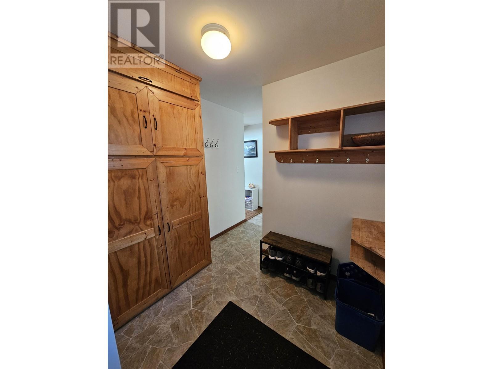 8096 WESTWOOD ROAD, Halfmoon Bay