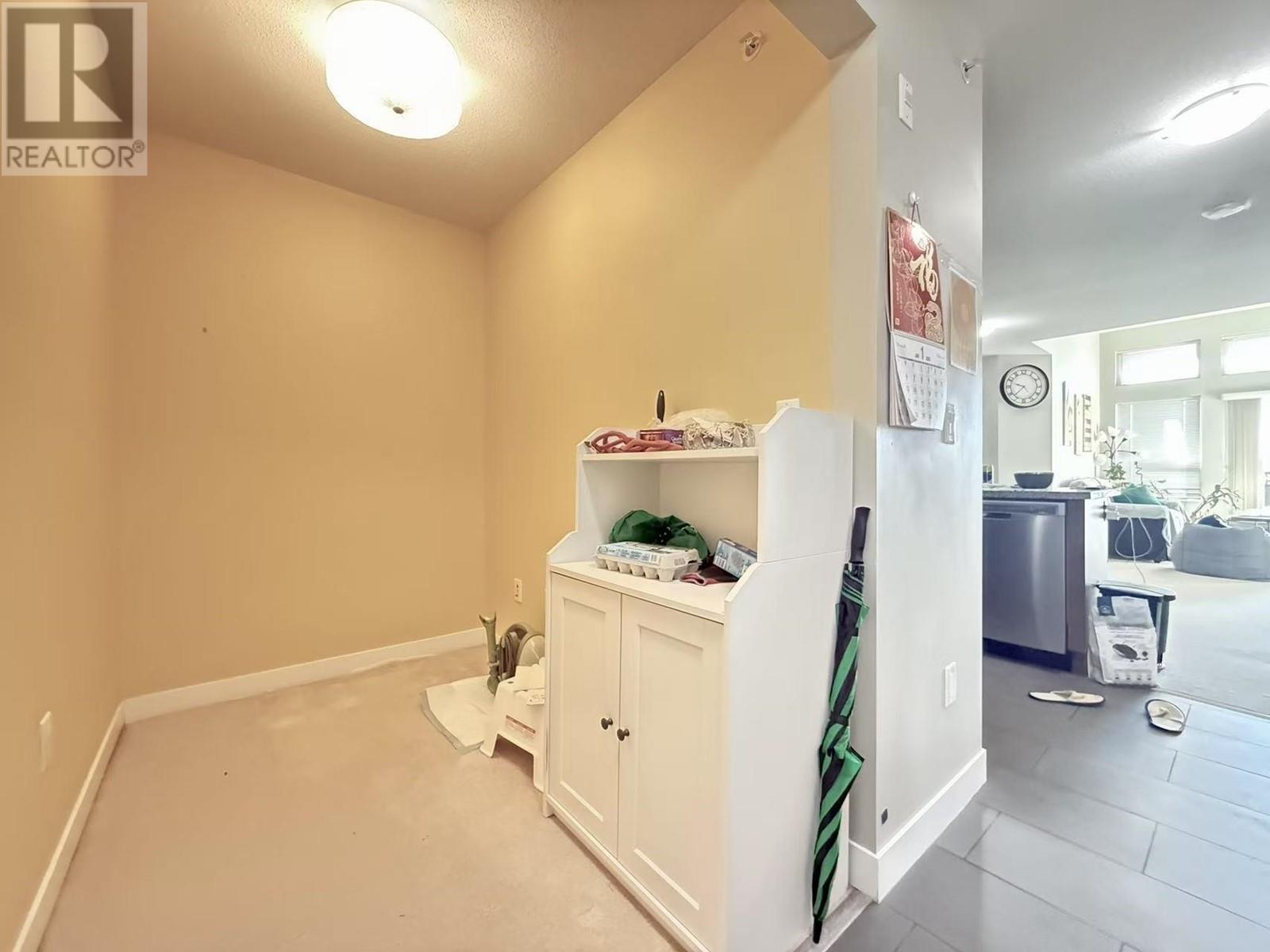 #422-6828 ECKERSLEY Road, Richmond