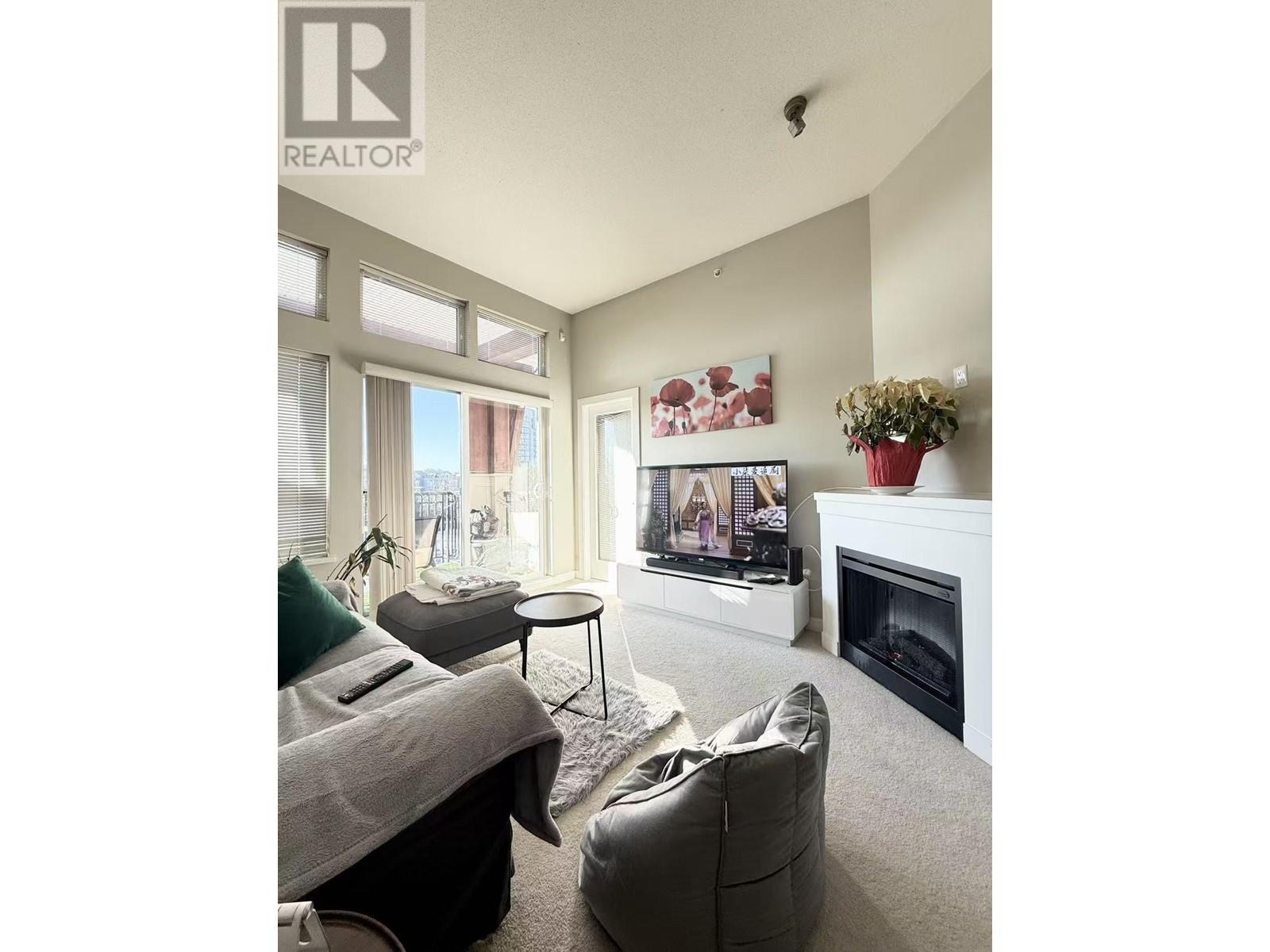 #422-6828 ECKERSLEY Road, Richmond