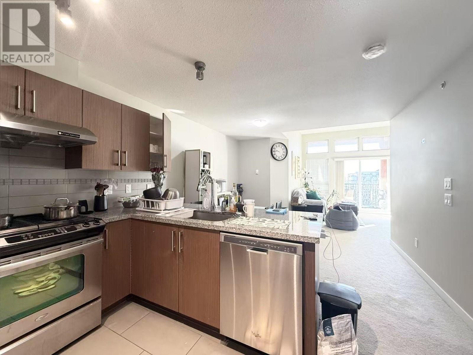 #422-6828 ECKERSLEY Road, Richmond